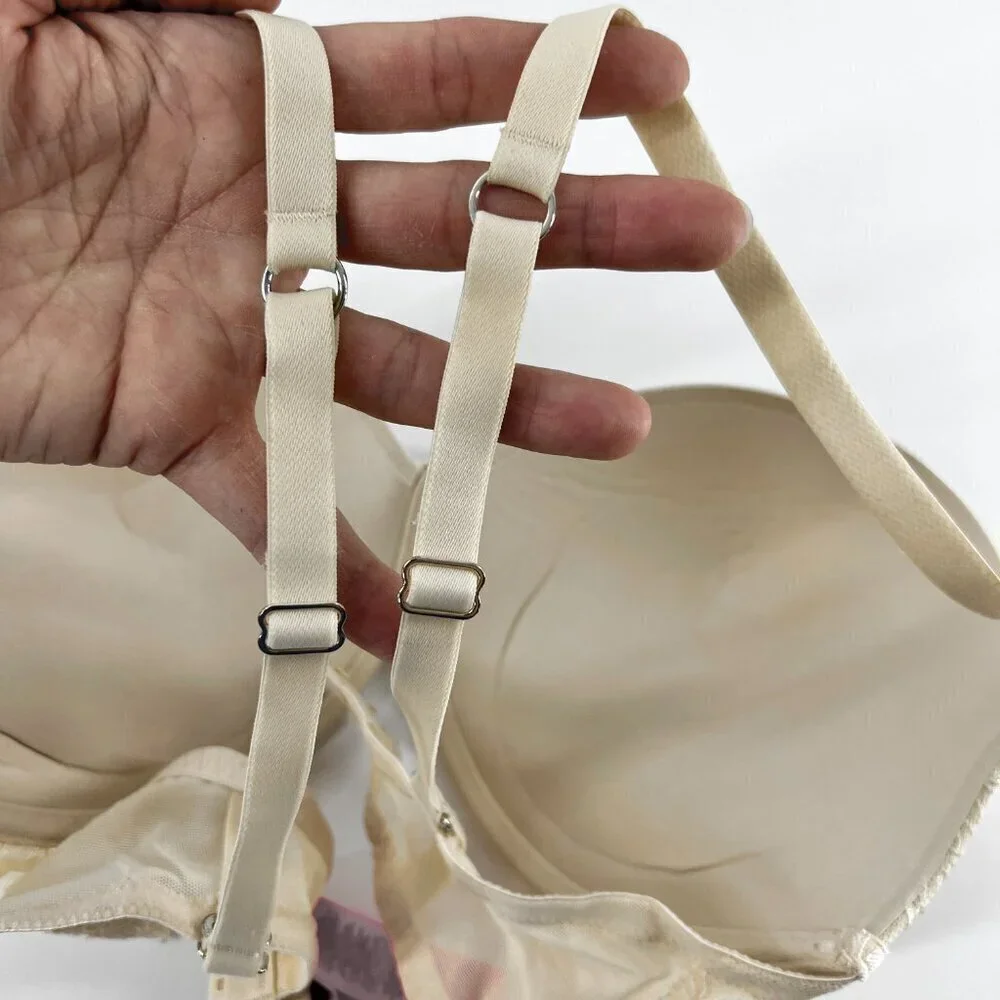 La Senza Beyond Sexy Cream Lace & Rhinestone Bra Sz 34 DD - Picture 6 of 11